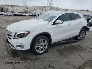 2019 Mercedes-Benz GLA 250 z VIN WDCTG4GB4KU014352, wystawiony jako Copart lot #49877135 z przebiegiem 40 184 mil mil oraz Szkoda całkowita • Salvage title. Historia ofert i sprzedaży dostępna na DreamBid. Obrazek 1.