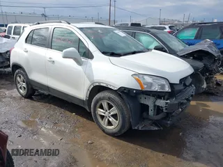 2015 Chevrolet Trax LT with VIN KL7CJRSB0FB087549, listed as a IAAI auction lot 41696921 with 137,532 mi miles. Bid and sale history available at carsss.com. Image 1.