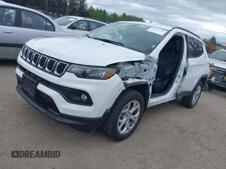 2024 Jeep Compass Latitude with VIN 3C4NJDBN7RT118288, listed as a IAAI auction lot 42130731 with 25,728 mi miles and . Bid and sale history available at carsss.com. Image 18.