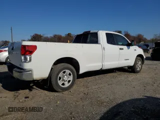 2010 Toyota Tundra 4WD Truck with VIN 5TFCY5F13AX009478, listed as a Copart auction lot 81132674 with 253,423 mi miles and Clean Title. Bid and sale history available at carsss.com. Image 3.
