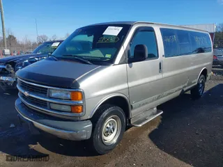 2002 Chevrolet Express Van with VIN 1GAGG29R821215025, listed as a IAAI auction lot 41615874 with 195,769 mi miles. Bid and sale history available at carsss.com. Image 17.