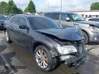 2016 Chrysler 300 with VIN 2C3CCAKG0GH208443, listed as a IAAI auction lot 39896062 with 160,534 mi miles. Bid and sale history available at carsss.com. Image 1.