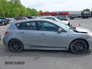 2013 Mazda 3 Mazdaspeed3 Touring z VIN JM1BL1L32D1728205, wystawiony jako IAAI lot #42069808 z przebiegiem Nie podano mil oraz . Historia ofert i sprzedaży dostępna na DreamBid. Obrazek 12.