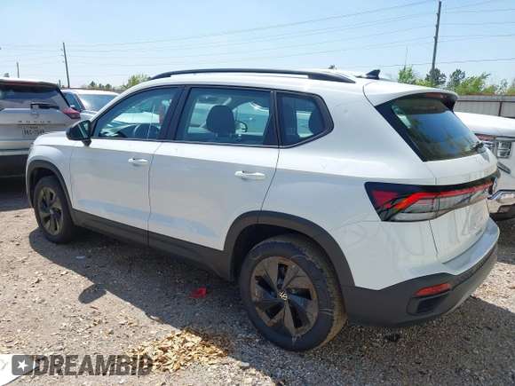 2025 Volkswagen Taos z VIN 3VV5C7B23SM008129, wystawiony jako IAAI lot #41879531 z przebiegiem 3423 mil mil oraz . Historia ofert i sprzedaży dostępna na DreamBid. Obrazek 3.