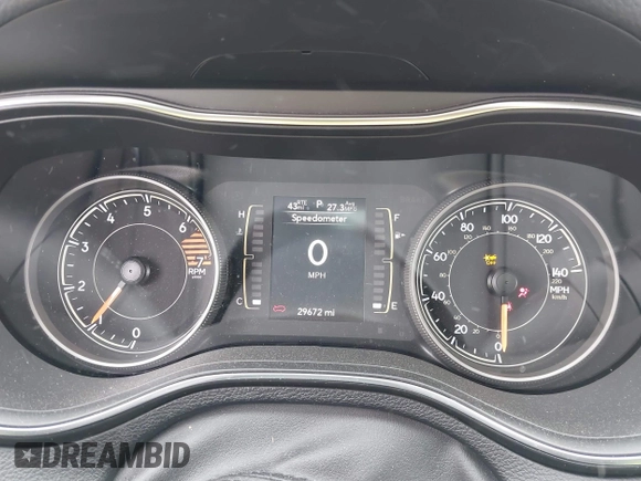 2021 Jeep Cherokee Altitude with VIN 1C4PJLLB8MD164590, listed as a IAAI auction lot 41919423 with 29,672 mi miles and . Bid and sale history available at DreamBid. Image 7.
