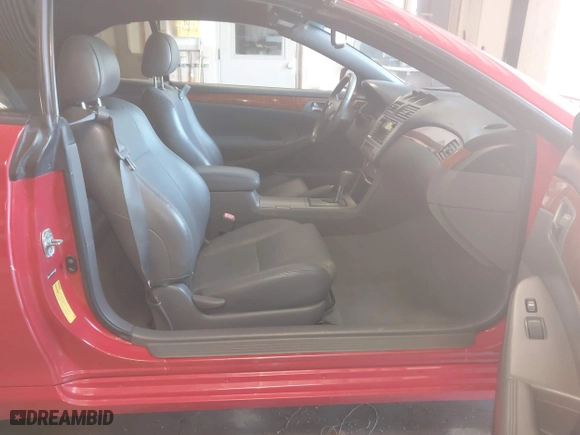 2008 Toyota Camry Solara SE with VIN 4T1FA38P08U151365, listed as a IAAI auction lot 41989549 with 139,709 mi miles. Bid and sale history available at carsss.com. Image 5.
