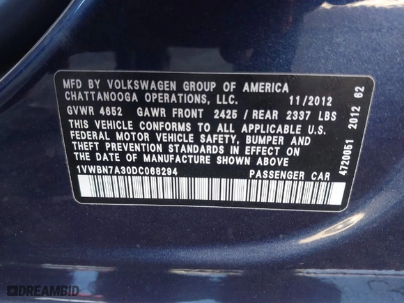 2013 Volkswagen Passat TDI SE w/Sunroof with VIN 1VWBN7A30DC068294, listed as a IAAI auction lot 41331869 with 140,032 mi miles. Bid and sale history available at carsss.com. Image 9.