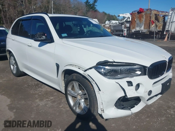 2015 BMW X5 xDrive35i z VIN 5UXKR0C52F0P15584, wystawiony jako IAAI lot #41965143 z przebiegiem 94 118 mil mil oraz . Historia ofert i sprzedaży dostępna na DreamBid. Obrazek 1.