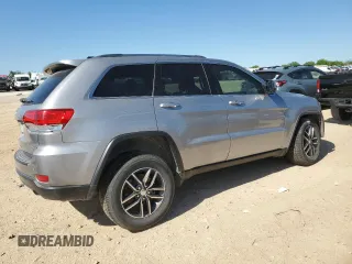 2018 Jeep Grand Cherokee Altitude with VIN 1C4RJEAG8JC512425, listed as a Copart auction lot 51838895 with 68,375 mi miles and Salvage title. Bid and sale history available at DreamBid. Image 3.