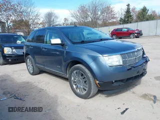 2010 Lincoln MKX with VIN 2LMDJ8JC5ABJ29986, listed as a IAAI auction lot 41806100 with 107,950 mi miles. Bid and sale history available at carsss.com. Image 1.