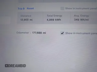 2015 Tesla Model S 85D with VIN 5YJSA1H25FFP70562, listed as a IAAI auction lot 41787957 with 177,688 mi miles. Bid and sale history available at carsss.com. Image 7.
