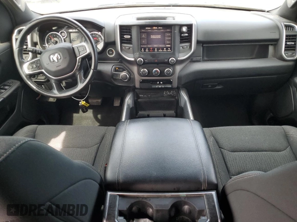 2019 Ram 1500 Big Horn z VIN 1C6RREFT0KN745503, wystawiony jako Copart lot #49421075 z przebiegiem 124 488 mil mil oraz Szkoda całkowita • Salvage title. Historia ofert i sprzedaży dostępna na DreamBid. Obrazek 8.