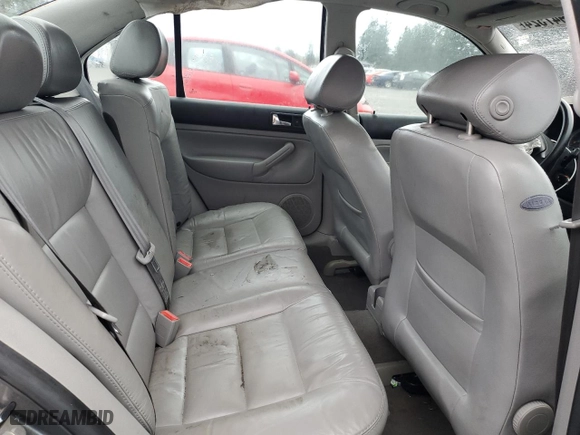 2004 Volkswagen Jetta Sedan GLS with VIN 3VWSK69M34M048992, listed as a Copart auction lot 81947524 with 171,028 mi miles and Salvage Title. Bid and sale history available at carsss.com. Image 10.
