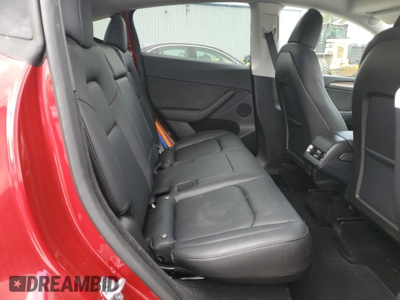 2024 Tesla Model Y Long Range with VIN 7SAYGDEE3RF196043, listed as a Copart auction lot 55693765 with 13,865 mi miles and Salvage title. Bid and sale history available at DreamBid. Image 10.