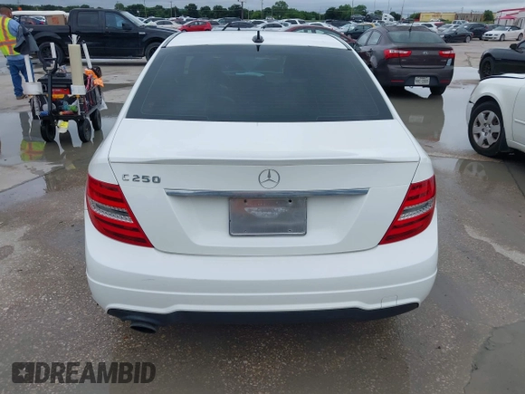 2014 Mercedes-Benz C 250 Sport with VIN WDDGF4HB1EA934119, listed as a IAAI auction lot 42489807 with 159,405 mi miles and . Bid and sale history available at DreamBid. Image 16.