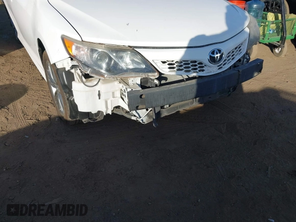 2013 Toyota Camry L with VIN 4T1BF1FK5DU296293, listed as a IAAI auction lot 40797607 with 71,175 mi miles. Bid and sale history available at carsss.com. Image 6.