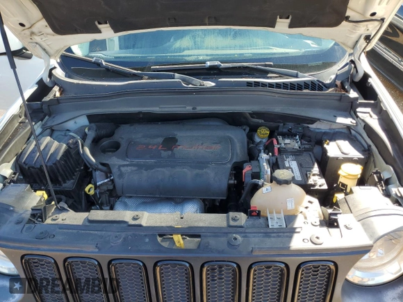 2017 Jeep Renegade Altitude with VIN ZACCJABB7HPG47869, listed as a Copart auction lot 50397575 with Not Provided miles and Salvage Title. Bid and sale history available at DreamBid. Image 13.