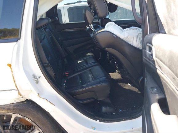 2018 Jeep Grand Cherokee Overland with VIN 1C4RJFCG5JC305784, listed as a IAAI auction lot 41754366 with 151,143 mi miles. Bid and sale history available at carsss.com. Image 8.