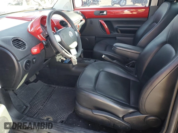 2007 Volkswagen Beetle with VIN 3VWRW31C37M514607, listed as a Copart auction lot 55757795 with 45,366 mi miles and Salvage title. Bid and sale history available at DreamBid. Image 7.