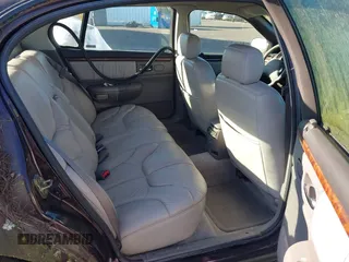 1994 Chrysler LHS z VIN 2C3ED56F1RH191766, wystawiony jako IAAI lot #41376616 z przebiegiem 197 039 mil mil oraz . Historia ofert i sprzedaży dostępna na DreamBid. Obrazek 8.