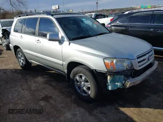 2006 Toyota Highlander with VIN JTEGD21A460133421, listed as a IAAI auction lot 41618125 with 202,454 mi miles and . Bid and sale history available at DreamBid. Image 1.