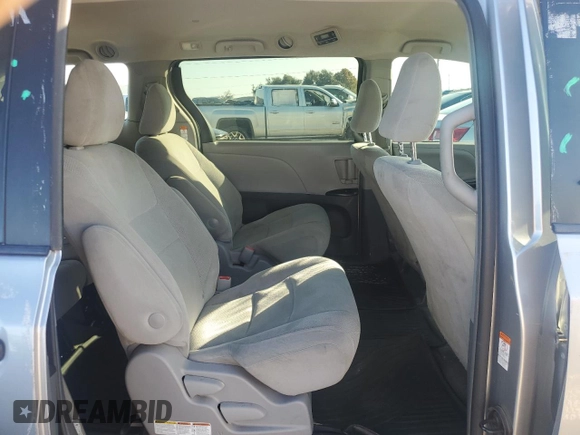 2018 Toyota Sienna L with VIN 5TDZZ3DC4JS925902, listed as a Copart auction lot 85373474 with 109,250 mi miles and Salvage Title. Bid and sale history available at DreamBid. Image 11.