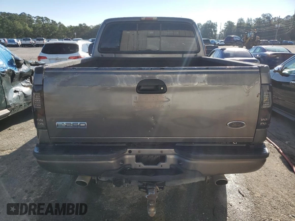 2005 Ford F-250 XL with VIN 1FTSX21505EA54080, listed as a Copart auction lot 70567804 with 283,955 mi miles and Salvage Title. Bid and sale history available at DreamBid. Image 6.