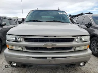 2005 Chevrolet Tahoe Z71 z VIN 1GNEK13T05R187021, wystawiony jako Copart lot #57180025 z przebiegiem 135 572 mil mil oraz Szkoda całkowita • Salvage title. Historia ofert i sprzedaży dostępna na DreamBid. Obrazek 5.