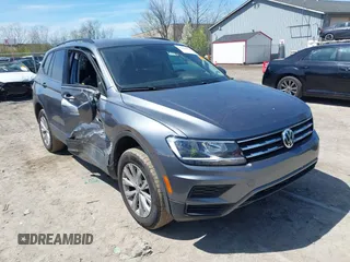 2020 Volkswagen Tiguan S с VIN 3VV1B7AX0LM129118, выставлен на аукционе IAAI как лот 42094370 с пробегом 38 908 миль миль и . История ставок и продаж доступна на DreamBid. Изображение 1.