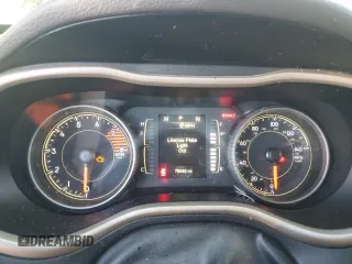 2017 Jeep Cherokee Latitude with VIN 1C4PJLCS1HW623405, listed as a Copart auction lot 87811065 with 75,689 mi miles and Salvage Title. Bid and sale history available at carsss.com. Image 9.