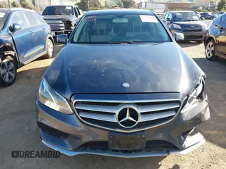 2014 Mercedes-Benz E-Class E 250 BlueTEC Luxury with VIN WDDHF0EB0EA876408, listed as a IAAI auction lot 41614679 with 283,695 mi miles. Bid and sale history available at carsss.com. Image 12.