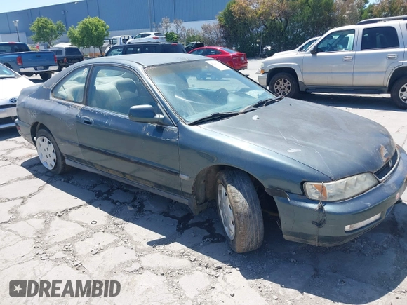 1996 Honda Accord LX with VIN 1HGCD7233TA023922, listed as a IAAI auction lot 42203135 with 239,677 mi miles and . Bid and sale history available at carsss.com. Image 1.
