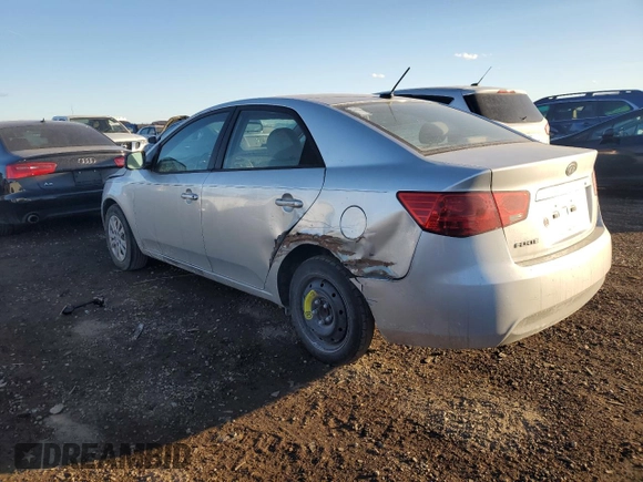 2013 Kia Forte LX with VIN KNAFT4A25D5663773, listed as a Copart auction lot 84085324 with 10,600 mi miles and Salvage Title. Bid and sale history available at carsss.com. Image 2.