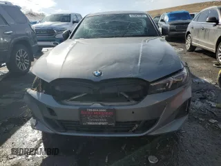 2023 BMW 3 Series 330i xDrive with VIN 3MW89FF0XP8D75507, listed as a Copart auction lot 43062285 with 34,396 mi miles and Salvage Title. Bid and sale history available at carsss.com. Image 5.
