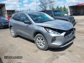 2024 Ford Escape Active with VIN 1FMCU9GN3RUB18665, listed as a IAAI auction lot 41883665 with 14,176 mi miles. Bid and sale history available at carsss.com. Image 1.