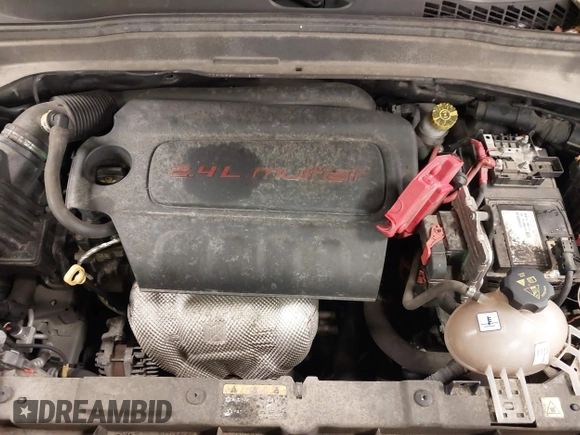 2019 Jeep Renegade Sport with VIN ZACNJBAB4KPK79364, listed as a IAAI auction lot 41593126 with 129,902 mi miles and . Bid and sale history available at DreamBid. Image 10.