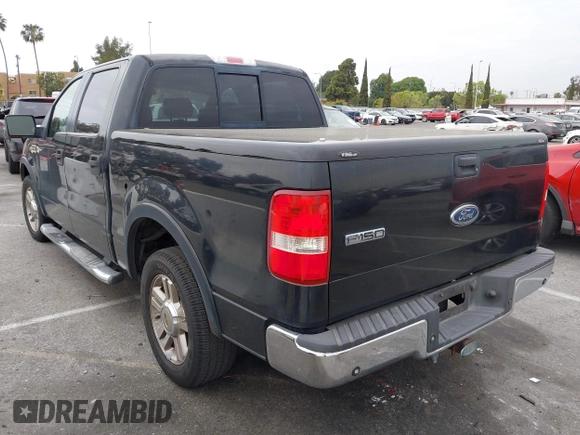 2005 Ford F-150 XLT z VIN 1FTPW12525KF02452, wystawiony jako IAAI lot #42050781 z przebiegiem 146 576 mil mil oraz . Historia ofert i sprzedaży dostępna na DreamBid. Obrazek 3.
