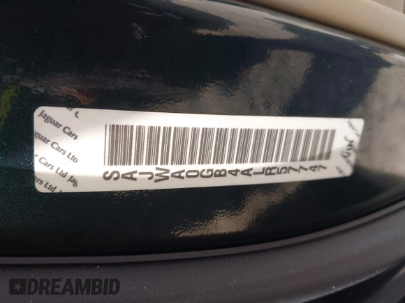 2010 Jaguar XF Premium Luxury with VIN SAJWA0GB4ALR57747, listed as a IAAI auction lot 41807833 with 1 mi miles. Bid and sale history available at carsss.com. Image 9.