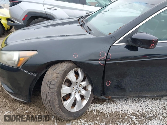 2009 Honda Accord EX-L z VIN 1HGCP26809A033817, wystawiony jako IAAI lot #41966025 z przebiegiem 120 658 mil mil oraz . Historia ofert i sprzedaży dostępna na DreamBid. Obrazek 6.