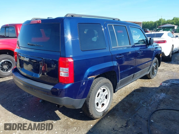 2015 Jeep Patriot Altitude z VIN 1C4NJRBB9FD155170, wystawiony jako IAAI lot #42198709 z przebiegiem 241 947 mil mil oraz . Historia ofert i sprzedaży dostępna na DreamBid. Obrazek 4.