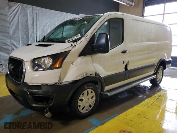 2023 Ford Transit Cargo z VIN 1FTBR1Y83PKB06391, wystawiony jako Copart lot #57686765 z przebiegiem Nie podano mil oraz Czysty tytuł • Clean title. Historia ofert i sprzedaży dostępna na DreamBid. Obrazek 1.