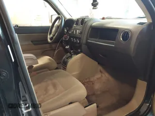 2014 Jeep Patriot Sport with VIN 1C4NJPBA3ED888275, listed as a IAAI auction lot 41875560 with 149,129 mi miles. Bid and sale history available at carsss.com. Image 5.