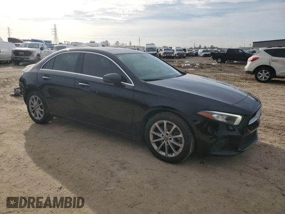 2019 Mercedes-Benz A 220 with VIN WDD3G4EB2KW024607, listed as a Copart auction lot 46878555 with 31,550 mi miles and Salvage Title. Bid and sale history available at DreamBid. Image 4.