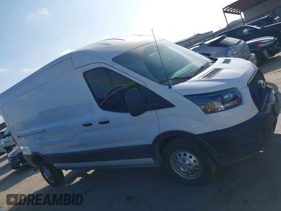 2023 Ford Transit Cargo с VIN 1FTBR2CG4PKB83534, выставлен на аукционе IAAI как лот 41243389 с пробегом 5 507 миль миль и . История ставок и продаж доступна на DreamBid. Изображение 13.