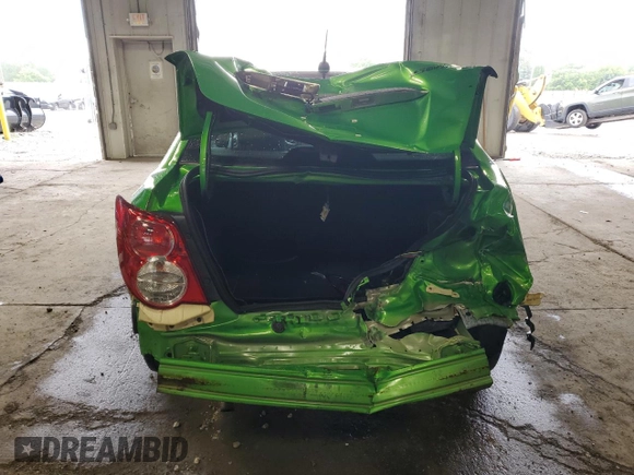 2015 Chevrolet Sonic LT with VIN 1G1JC5SHXF4147674, listed as a Copart auction lot 61539955 with 93,569 mi miles and Clean title. Bid and sale history available at DreamBid. Image 6.