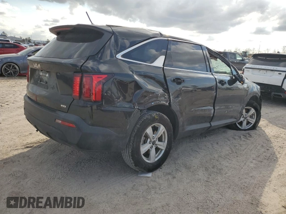 2023 Kia Sorento LX with VIN 5XYRGDLC7PG166830, listed as a Copart auction lot 43582395 with 55,717 mi miles and Salvage Title. Bid and sale history available at carsss.com. Image 3.