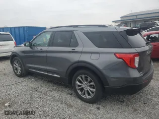 2022 Ford Explorer XLT with VIN 1FMSK7DH6NGB58610, listed as a Copart auction lot 44392125 with 20,190 mi miles and Salvage Title. Bid and sale history available at carsss.com. Image 2.