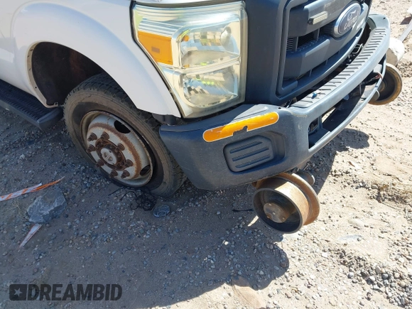 2015 Ford F-250 Lariat with VIN 1FT7W2B60FEA89879, listed as a IAAI auction lot 41869311 with Not provided miles and . Bid and sale history available at DreamBid. Image 16.