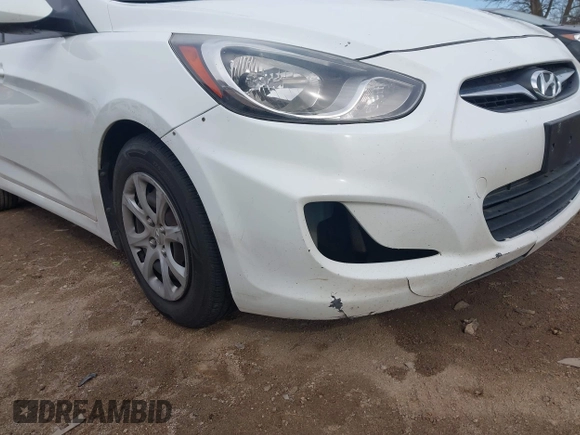 2012 Hyundai Accent GS z VIN KMHCT5AE9CU003502, wystawiony jako IAAI lot #41958632 z przebiegiem 187 577 mil mil oraz . Historia ofert i sprzedaży dostępna na DreamBid. Obrazek 13.