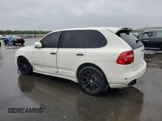 2004 Porsche Cayenne Turbo z VIN WP1AC29P84LA93845, wystawiony jako Copart lot #56311105 z przebiegiem 152 204 mil mil oraz Szkody całkowita. Historia ofert i sprzedaży dostępna na DreamBid. Obrazek 2.